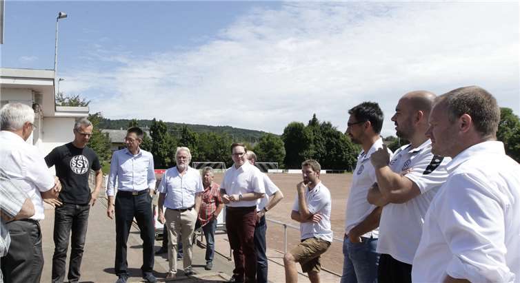 Die CDU Neuwied schätzt die Arbeit des SSV Heimbach-Weis und steht mit den Vereinsvertretern in regelmäßigem Austausch. Privat