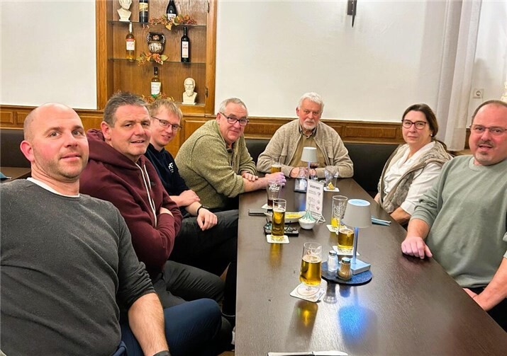 Die CDU-Ortsbeiratsfraktion Miesenheim traf sich kürzlich gemeinsam mit Ortsvorsteher Stefan Kneib im Restaurant Athen zu einem gemeinsamen Abendessen. Foto: privat