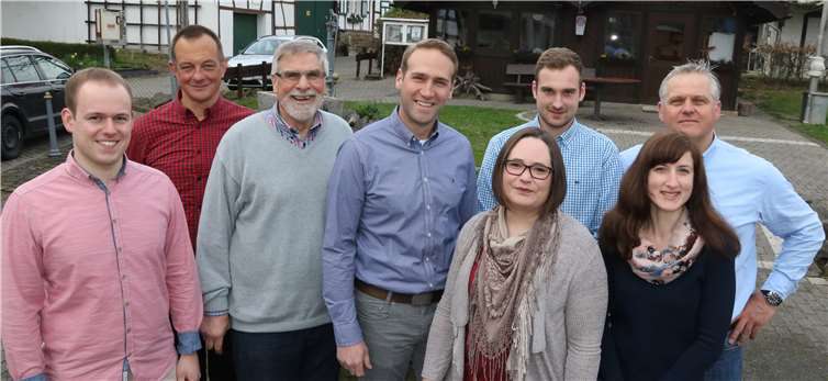 Die CDU-Ortsbeiratskandidaten für Leimersdorf: Maik Hintze, Dr. Linus Strelau, Günther Armbruster, Christoph Weber, Melanie Corzelius, Florian Watzig, Rebecca Tombeux und Rainer Horres (v.l.).Foto: privat