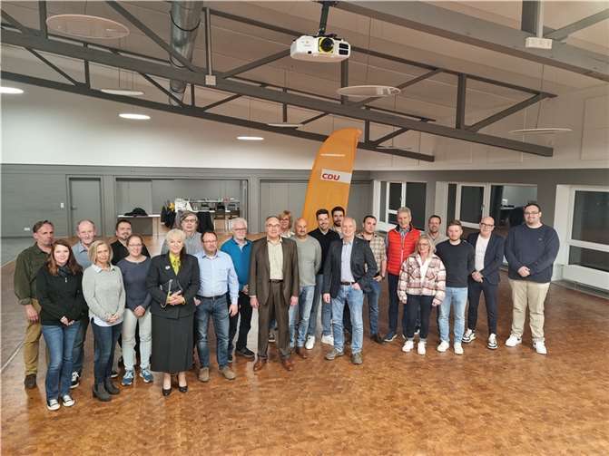 Die CDU Puderbach hat ihre Listen für die Kommunalwahl aufgestellt.  Foto: CDU Puderbach