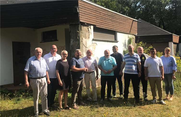 Die CDU Stadtratsfraktion machte sich vor Ort ein Bild des Freizeitzentrums „Drei Zinnen. Foto: privat