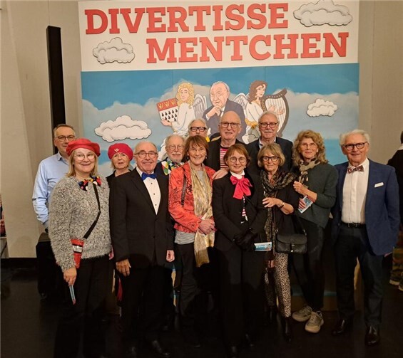 Die Casino-Gesellschaft Andernach besucht das Divertissementchen in KölnFoto: Michael Breil