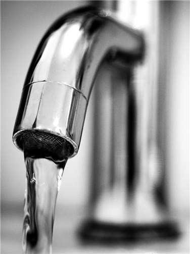 Die Chlorung des Trinkwassers wurde wieder aufgenommen. Pixabay