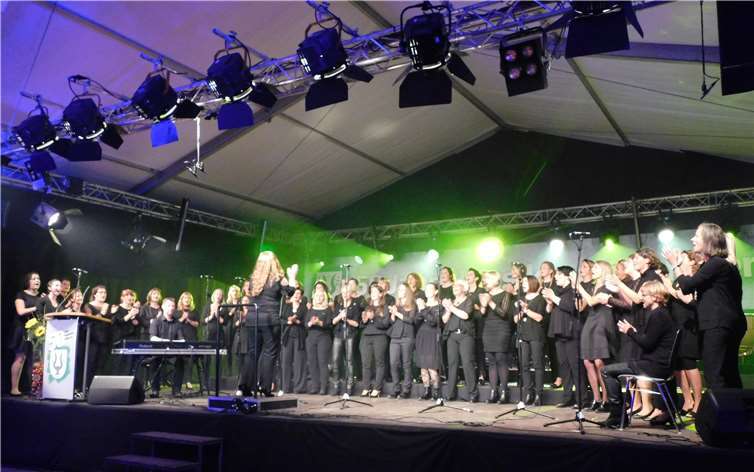 Die „Choryfeen“ begeisterten das Publikum restlos.