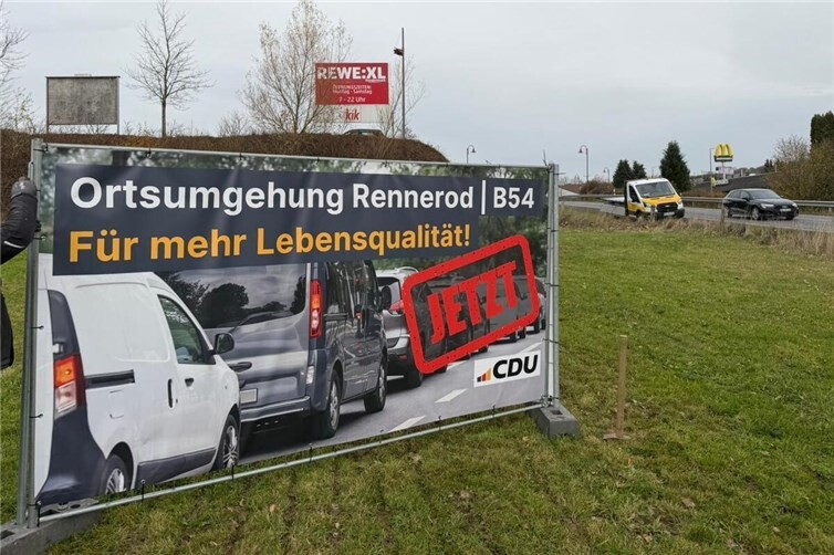 Die Christdemokraten haben ihrer Forderung zwischenzeitlich mit der Aufstellung eines Banners Nachdruck verliehen. Foto: Marcel Willig