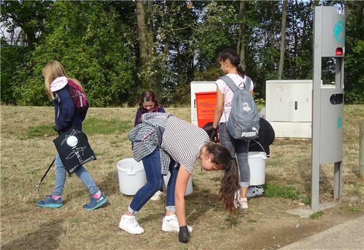 Die Clean River Kids in Aktion.Foto: BUGA-Freunde Koblenz