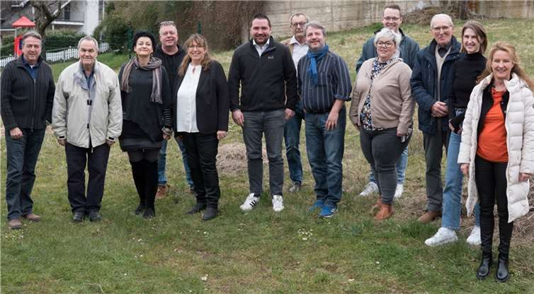 Die Cochemer SPD und ihre Gäste genießen den frischen Wind bei ihrer Frühlingsklausur. Foto: SPD