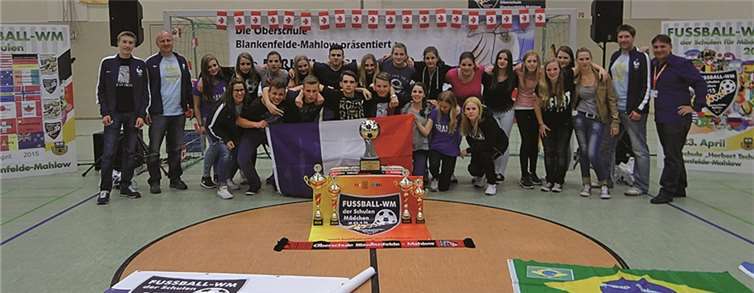 Die Cochemer Schüler hatten als „französische Mannschaft“ viel Spaß.privat