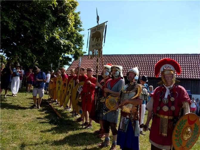 Die Cohorte XXVI bei ihrem Besuch am Altmühlsee.  Foto: privat