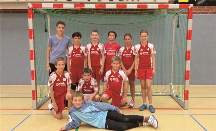 Die D-Jugend Handballer des SV Rot Weiß Merl zeigte ein geschlossenes Mannschaftsbild. Privat