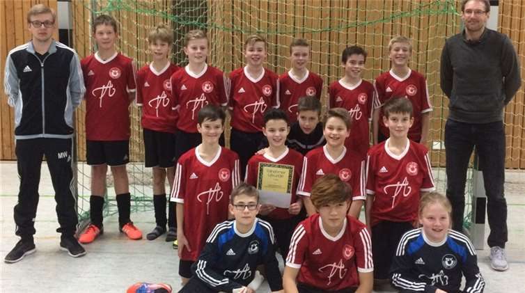 Die D-Junioren der JSG Untermosel belegten in Polch den ersten und den zweiten Platz.privat