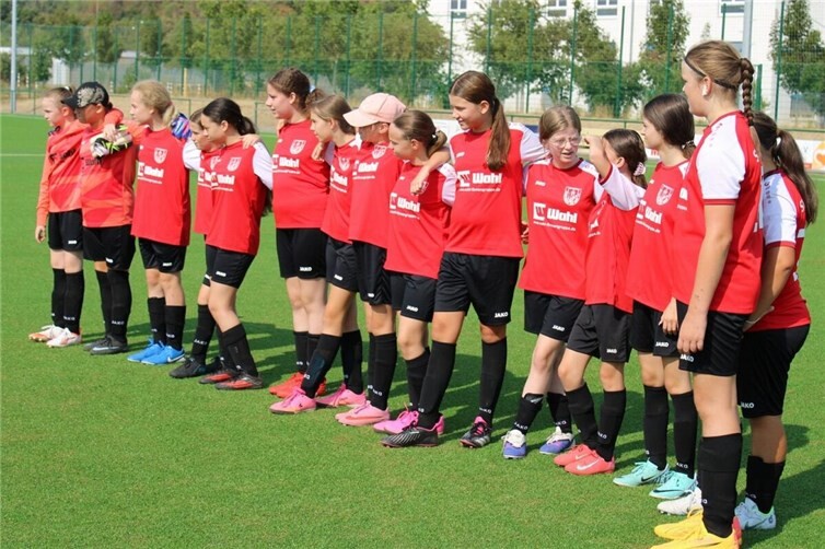 Die D-Juniorinnen des SV Kripp präsentierten sich im Testspiel gegen die MSG Asbacher Land als geschlossene Einheit.
