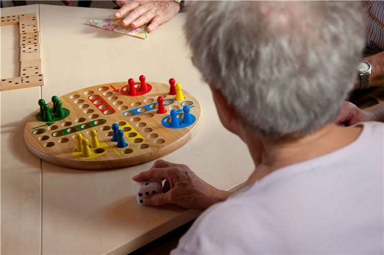 Die DRK-Spielegruppe trifft sich alle 14 Tage.