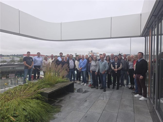 Dachdecker-Innung Neuwied auf Tour Die Dachdecker-Innung Neuwied blickt auf eine gelungene, lehrreiche und kameradschaftliche Tour zurück. Foto: privat