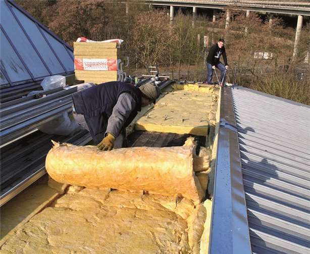 Die Dachsanierung der Conlog Arena. Privat