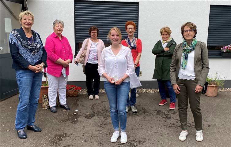 Die Damen der Frauenunion Swisttal beim Besuch des Frauenhaus des Rhein-Sieg-Kreises. Foto: privat