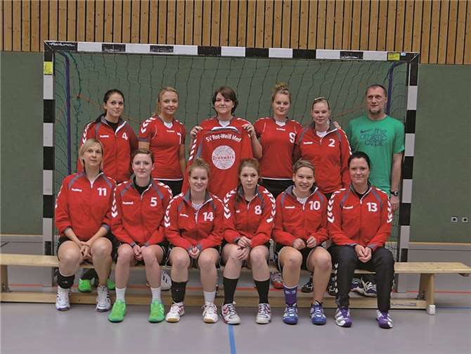 Die Damenmannschaft des Rot-Weiß Merl. privat