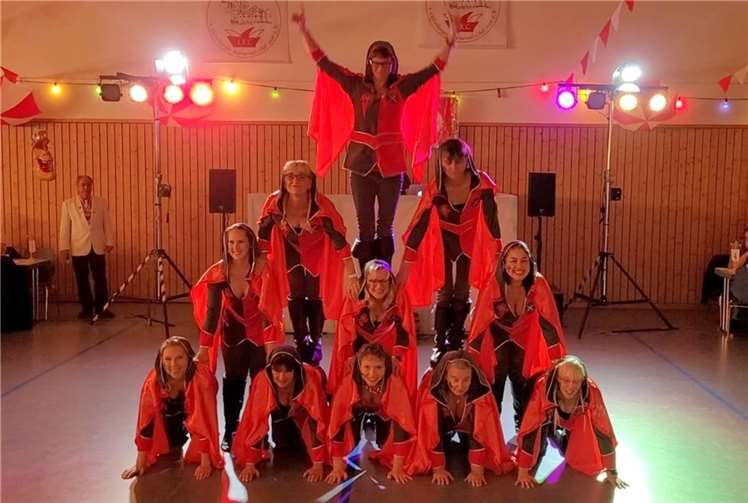 Die Damentanzgruppe „Proseccos“ vom LKC.