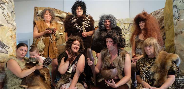 Die Darsteller in ihren tollen Kostümen.Foto: privat