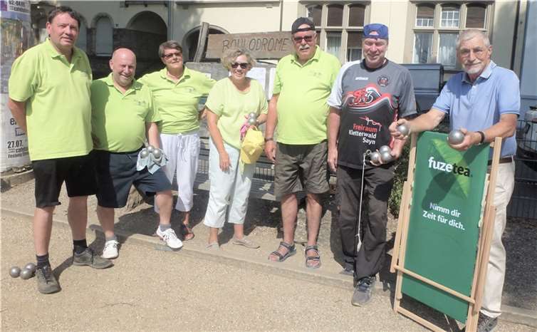 Die „Deichbouler“ spielen auf dem großen Terrain der Goetheanlagen, direkt neben dem Bootshaus des Wassersportvereins an der Rheinstraße vor fünf Jahren in Beschlag genommen.Jürgen Grab