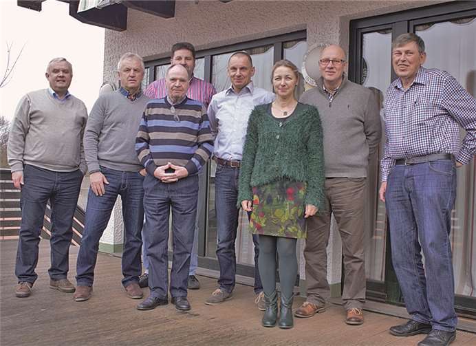 Die Delegierten der Tennisabteilung des MSV (von links): Gerhard Fleck, Alois Bach, Dieter Schermer, Marcus Brämm, Klaus Hellenthal, Diana Graß, Heinrich Geppert und Henner Gerhardt.
