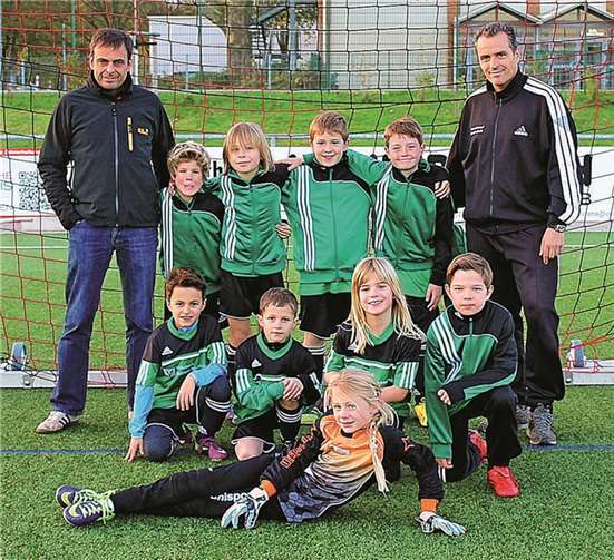 Die Dieblicher Mannschaft nach dem hohen Sieg gegen den VfR Koblenz.Michael Wald