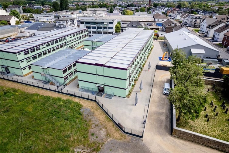 Die Don-Bosco-Schule am Ersatzstandort in Bad Neuenahr-Ahrweiler im Sommer 2025. Foto: B. Risse / Kreisverwaltung Ahrweiler