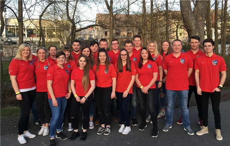 Die Dorfjugend Puderbach hat eine Spende in Höhe von 1000 Euro an die Kinderkrebsstiftung Bonn übergeben.Foto:privat