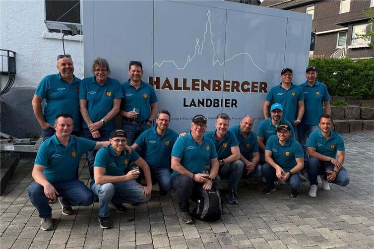 Die Dorfsjunge Irlich besuchten unter anderem den Hallenberger Brauhof.