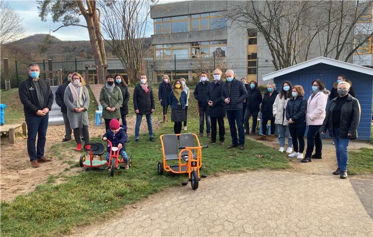 Die Dreiradtaxis sorgen für strahlende Kinderaugen.Foto: privat