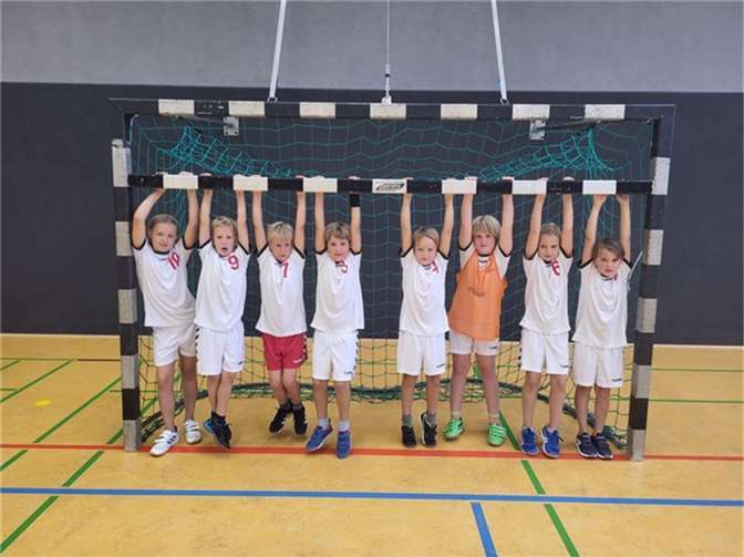 Die E-Jugend hat ihren ersten Punkt erspielt. Quelle: SV Rot-Weiß Merl