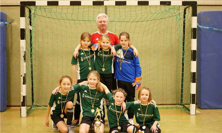 Die E-Juniorinnen sind stolz auf ihre Leistungen. Privat