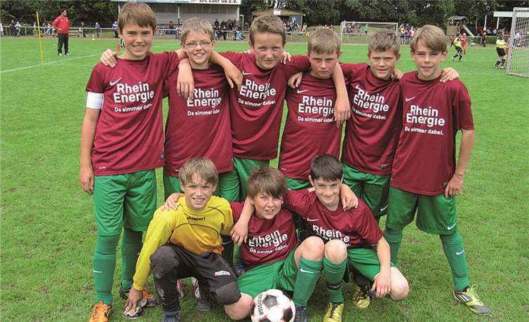 Die E1-Jugend des SV Wachtberg zeigte beim Ruhrpott Cup 2013 ihr Können.privat