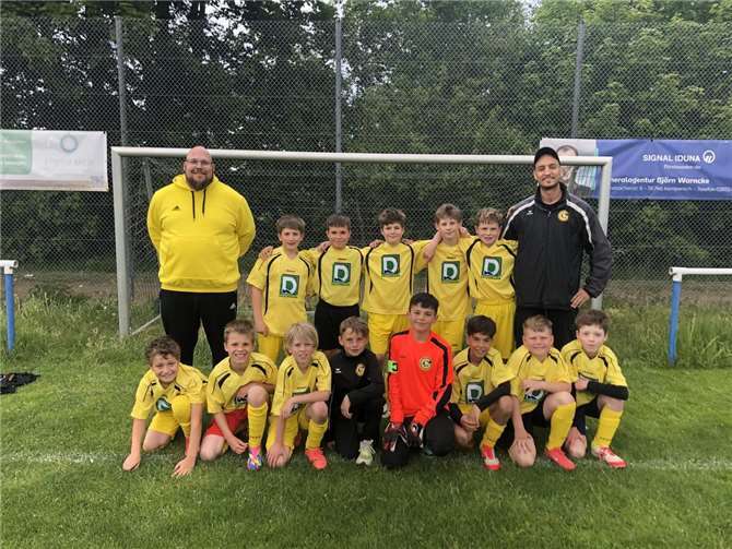 Die E2 nach dem vorletzten Saisonspiel in Kempenich.  Foto: privat
