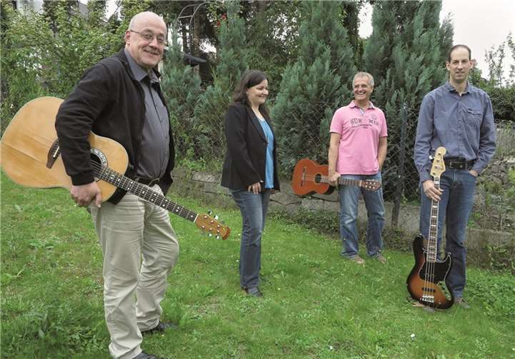 Die Easytones präsentieren altbekannte Lieder mit persönlicher Note.privat