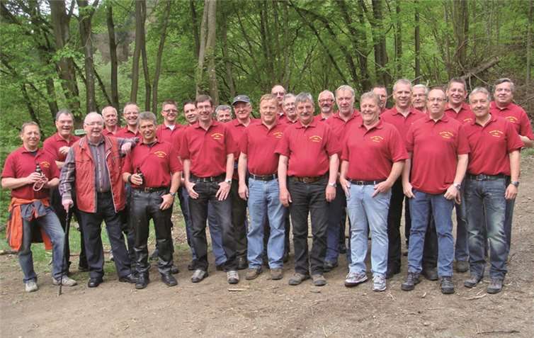 Die Ehemalige Burschen Anhausen bei der Himmelfahrtswanderung 2013. privat