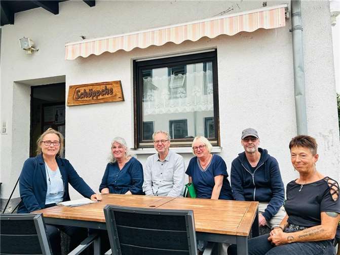 Die Ehrenamtlichen sind für hilfsbedürftige Menschen da.  Foto: Olga Scott