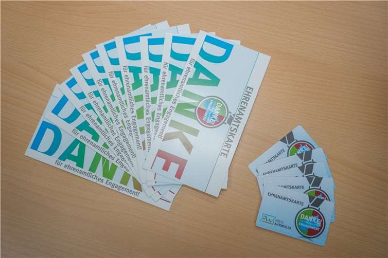 Die Ehrenamtskarte bietet in 30 Freizeiteinrichtungen im Kreis Ahrweiler Vergünstigungen für Ehrenamtliche. Foto: Risse /Kreisverwaltung Ahrweiler