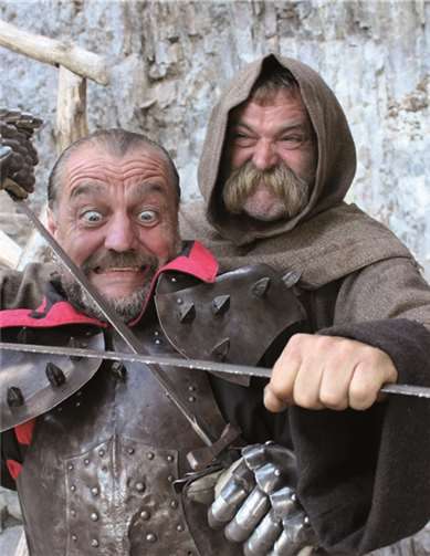 Die Ehrenburger Ritter Georg und Wenzel.privat