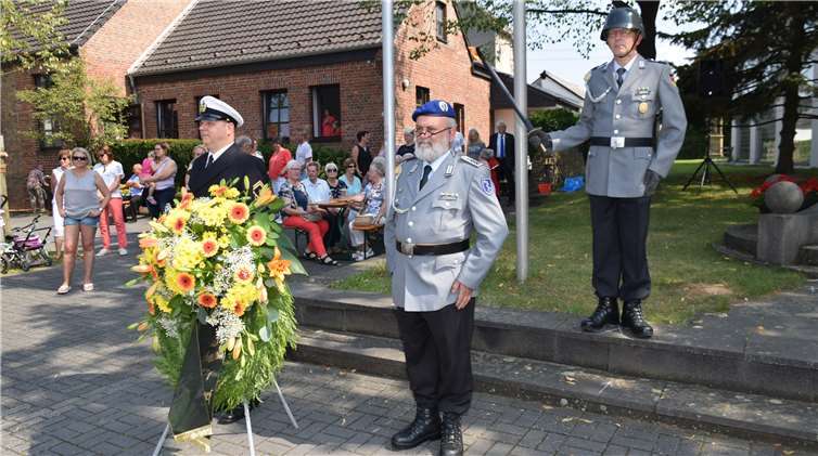 Die Ehrenformation des Reservistenverbandeswar bei der Gefallenehrung angetreten.