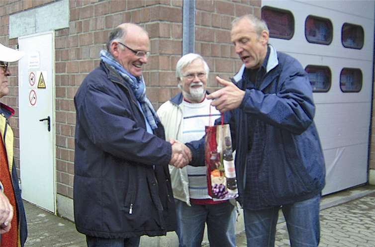 Die Ehrung überraschte Bernhard Schneider sichtlich.