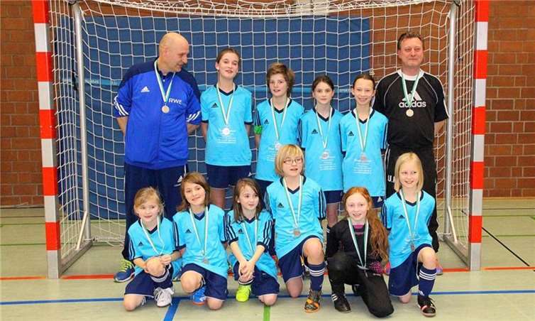 Die Eifelgirls sind Futsal-Rheinlandmeister geworden.Rummel