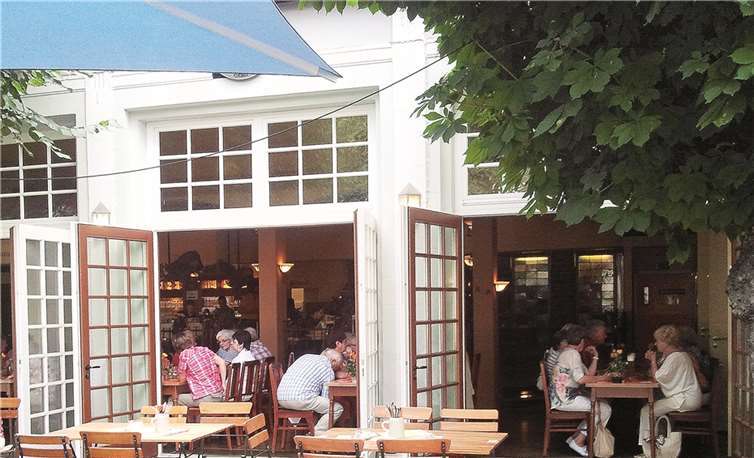 Die Einkehr in ein gemütliches Café stand auch auf dem Programm.  privat