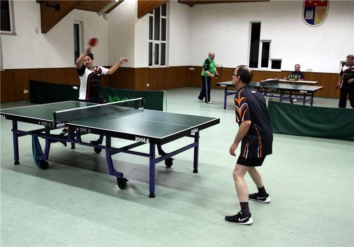 Die Einzelpaarungen wurden überwiegend vom TTV gewonnen. privat