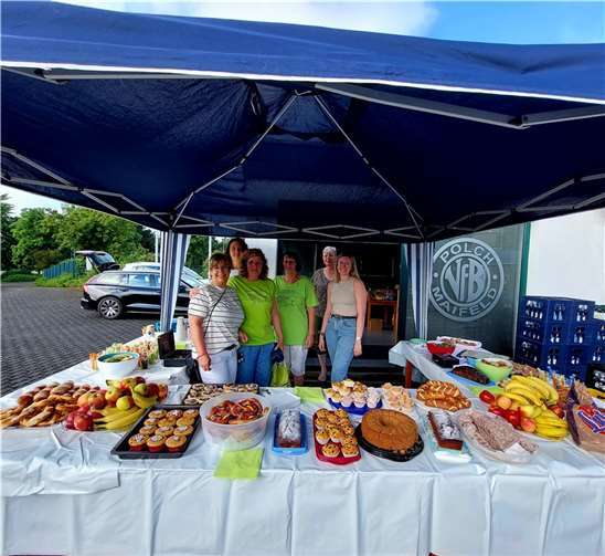 Die Eltern sorgten für ein umfangreiches Buffet.