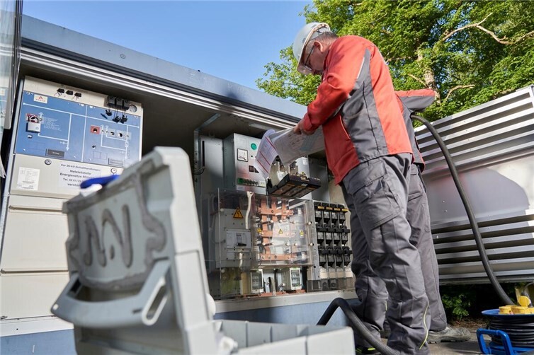Die Energienetze Mittelrhein investieren jedes Jahr mehrere Millionen Euro in die Wartung und Instandhaltung der Stromnetze in der Region. Foto: Sascha Ditscher/evm