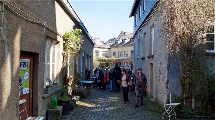 Die  Entdeckungsreise der Besucher führte sie durch verwinkelte Höfe und Gassen.
