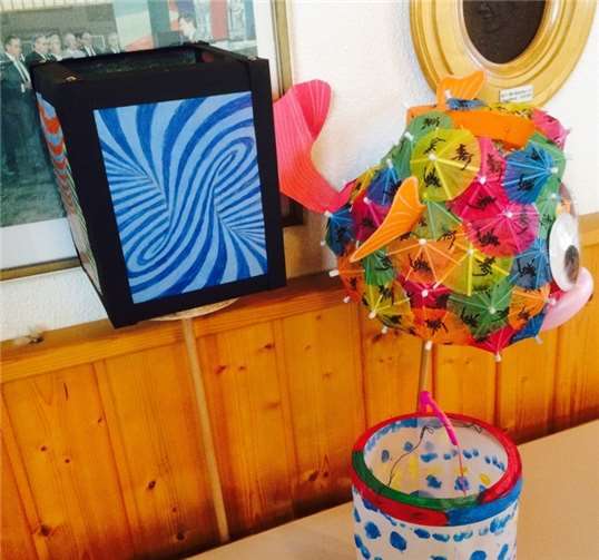 Die Entscheidung war der Jury nicht leicht gefallen, hatten doch alle teilnehmenden Kinder phantasievolle, schöne Laternen gebastelt.