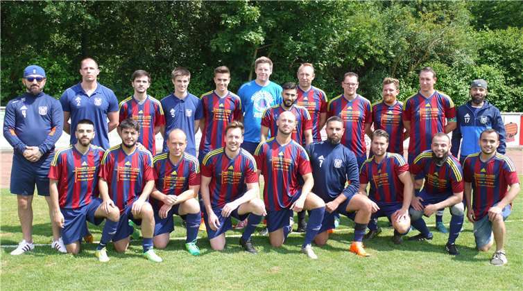 Die Erste Mannschaft des SSV Heimerzheim.privat