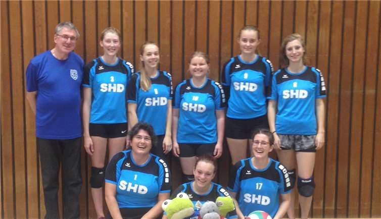 Die Erste Mannschaft des TV Vallendar freut sich über ihren Erfolg.privat